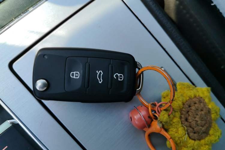 Used Volkswagen Passat 2014 1.8TSI DSG Prestige Edition Vehicle Key
