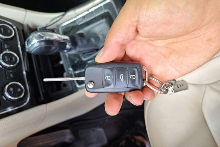 Used Volkswagen Passat 2014 1.8TSI DSG Prestige Edition Vehicle Key