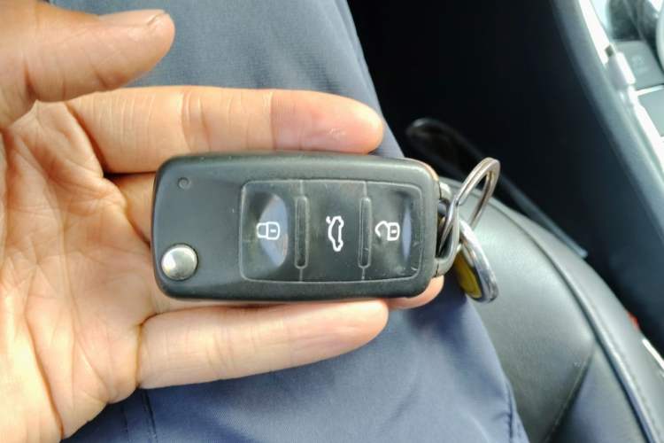 Used Volkswagen Passat 2014 1.8TSI DSG Prestige Edition Vehicle Key