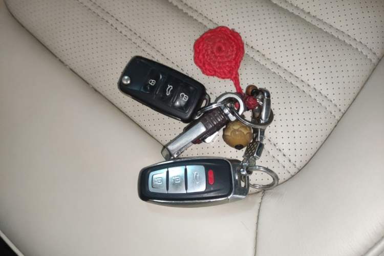 Used Volkswagen Passat 2014 2.0 TSI DSG Prestige Edition Vehicle Key