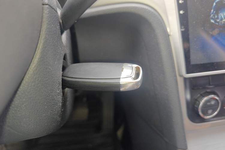 Used Volkswagen Passat 2014 1.4TSI DSG Prestige Edition Vehicle Key