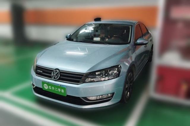 Ojetý Volkswagen Passat 2014 1.4TSI DSG BlueMotion Technology Edition