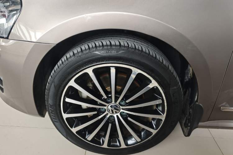 Used Volkswagen Passat 2014 1.8TSI DSG Prestige Edition Exterior 4