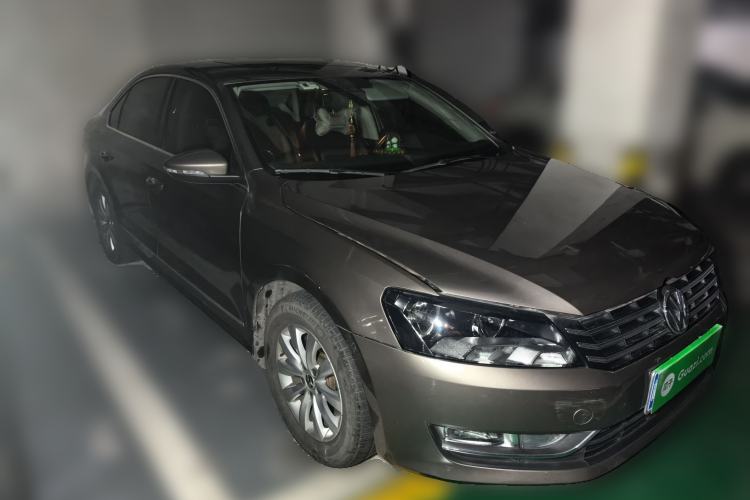 Used Volkswagen Passat 2014 1.8TSI DSG Prestige Edition Front Right 45 Deg