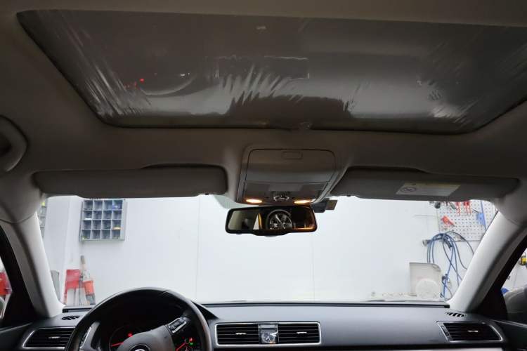 Used Volkswagen Passat 2014 1.8TSI DSG Prestige Navigation Edition Headliner