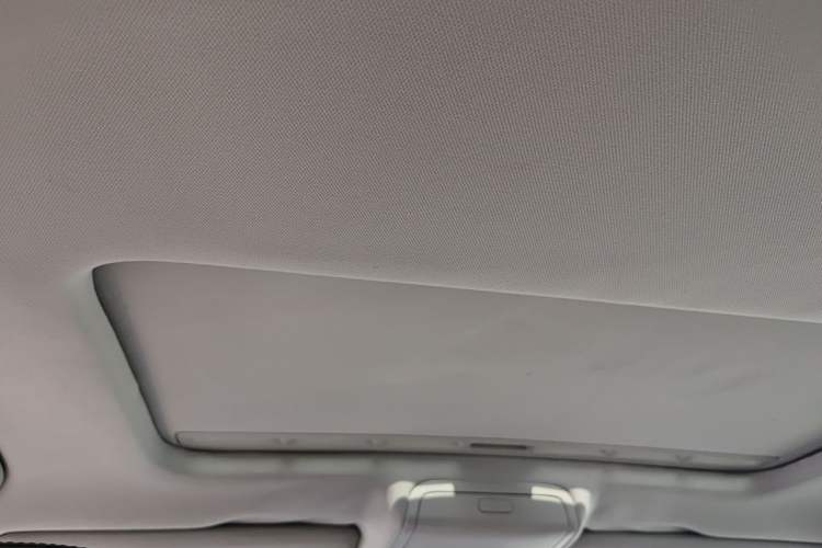 Used Volkswagen Passat 2014 1.8TSI DSG Prestige Edition Headliner