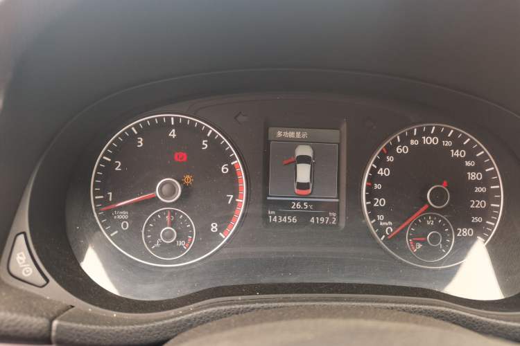 Used Volkswagen Passat 2014 1.8TSI DSG Prestige Edition Instrument Cluster