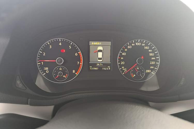 Used Volkswagen Passat 2014 1.8TSI DSG Prestige Navigation Edition Instrument Cluster