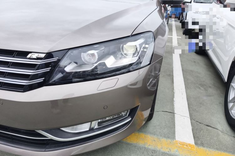 Used Volkswagen Passat 2014 1.8TSI DSG Ultimate Edition Left Front Headlight