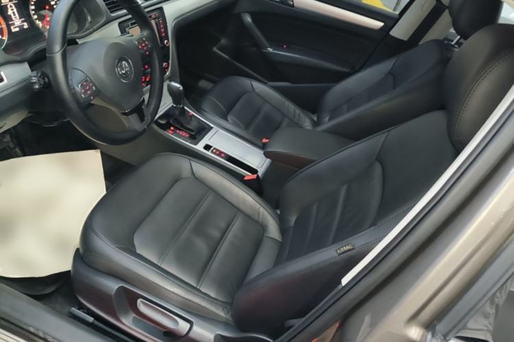Used Volkswagen Passat 2014 1.8TSI DSG Prestige Edition Left Front Seat