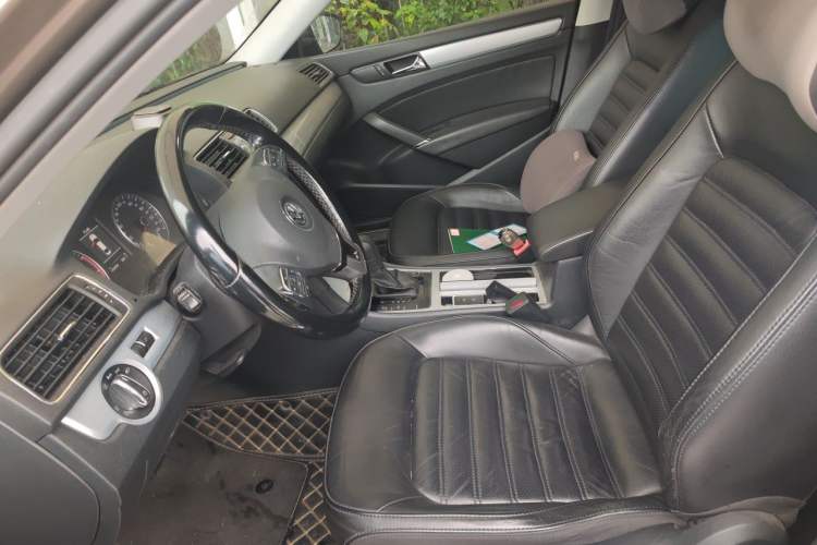 Used Volkswagen Passat 2014 1.8TSI DSG Prestige Edition Left Front Seat
