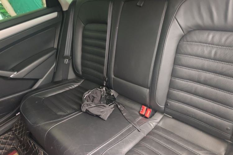 Used Volkswagen Passat 2014 1.8TSI DSG Prestige Edition Left Rear Seat
