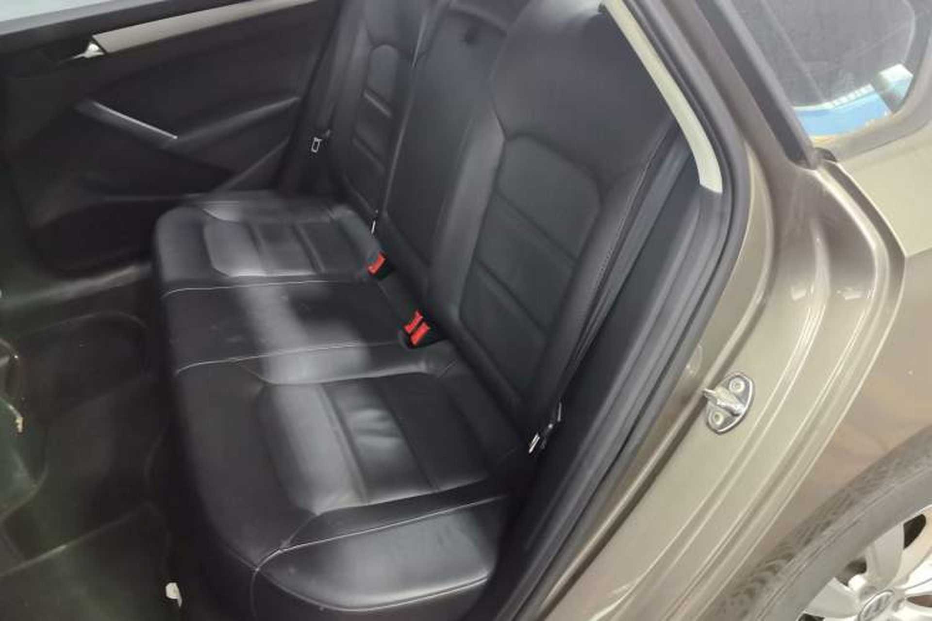 Used Volkswagen Passat 2014 1.8TSI DSG Luxury Edition Left Rear Seat