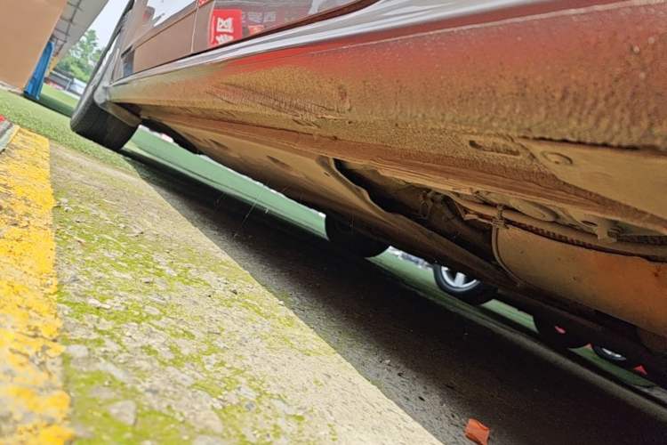Used Volkswagen Passat 2014 1.8TSI DSG Prestige Edition Left Side Sill