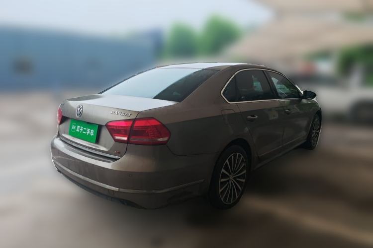 Used Volkswagen Passat 2014 1.8TSI DSG Prestige Edition Rear Right 45 Deg