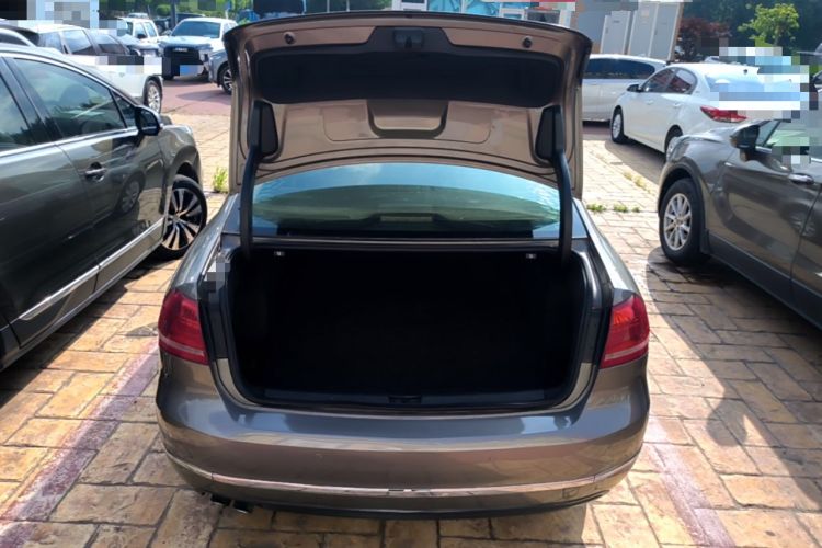 Used Volkswagen Passat 2014 1.8TSI DSG Prestige Edition Trunk