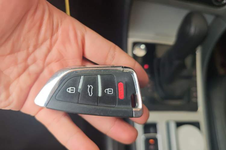 Used Volkswagen Passat 2014 1.8TSI DSG Prestige Edition Vehicle Key