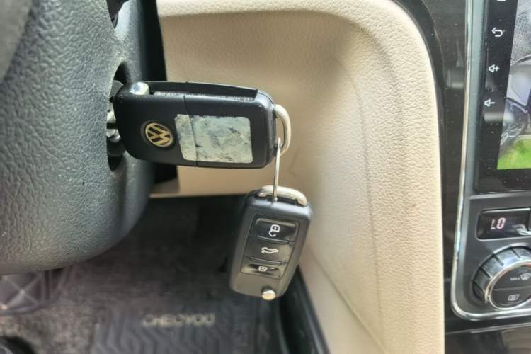 Used Volkswagen Passat 2014 1.8TSI DSG Prestige Edition Vehicle Key