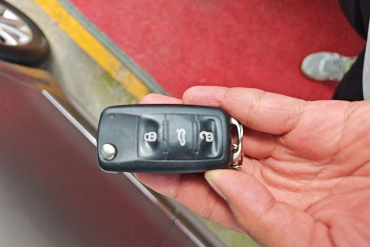 Used Volkswagen Passat 2014 1.8TSI DSG Prestige Edition Vehicle Key