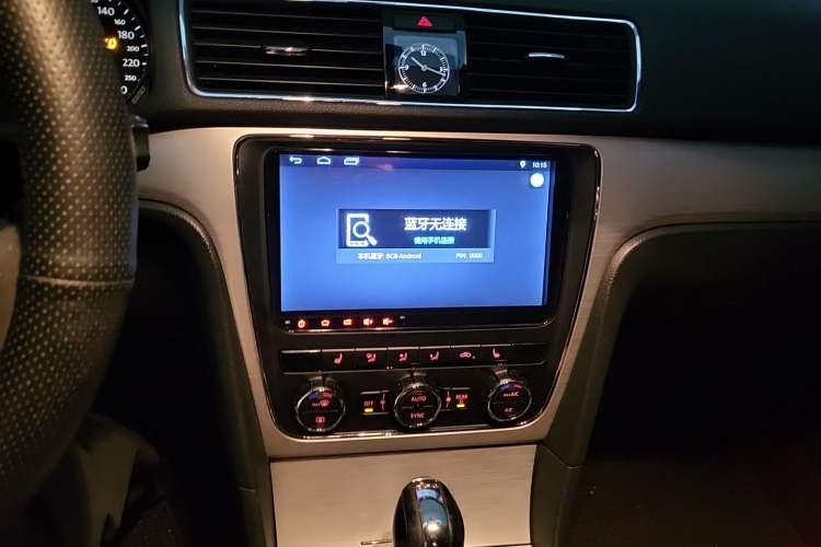Used Volkswagen Passat 2014 1.8TSI DSG Prestige Edition Audio And AC Panel