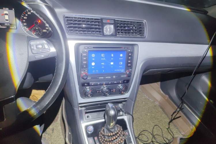Used Volkswagen Passat 2014 1.8TSI DSG Prestige Edition Audio And AC Panel