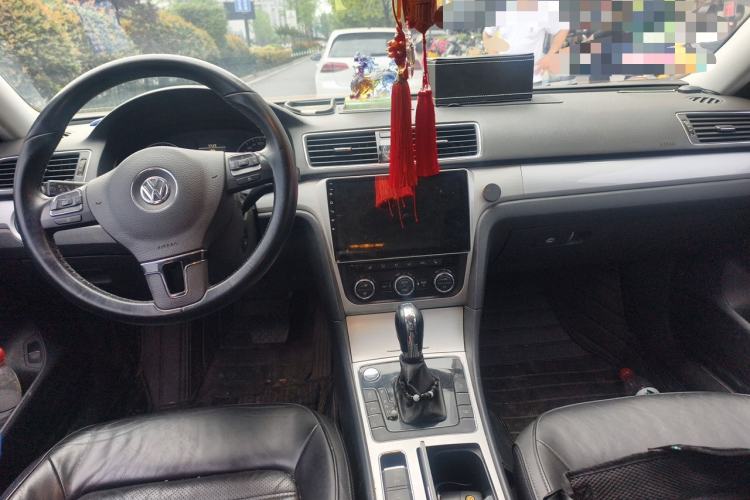 Used Volkswagen Passat 2014 1.8TSI DSG Prestige Edition Center Console