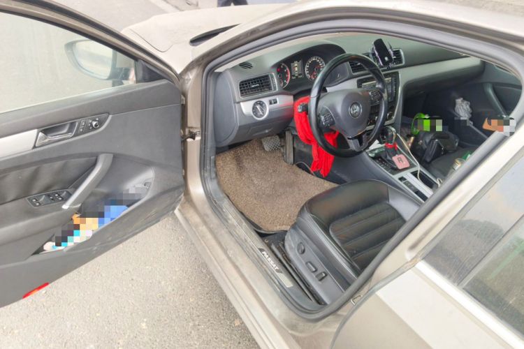 Used Volkswagen Passat 2014 1.8TSI DSG Prestige Edition Driver Seat