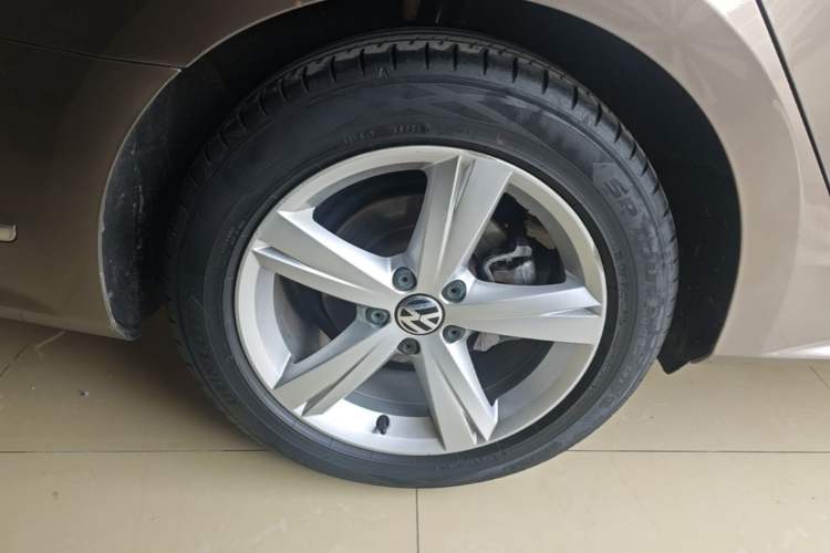 Used Volkswagen Passat 2014 1.8TSI DSG Prestige Edition Exterior 5
