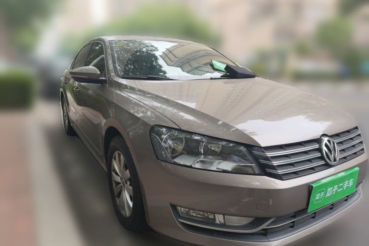 Used Volkswagen Passat 2014 1.8TSI DSG Prestige Navigation Edition Front Right 45 Deg