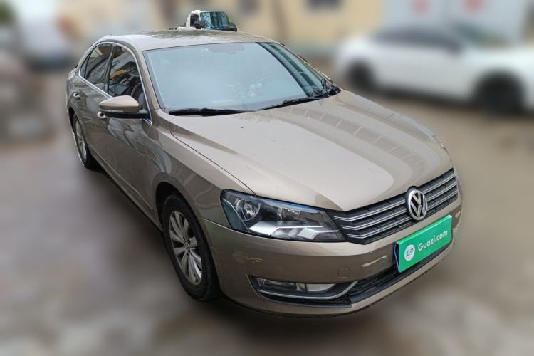 Used Volkswagen Passat 2014 1.8TSI DSG Prestige Edition Front Right 45 Deg