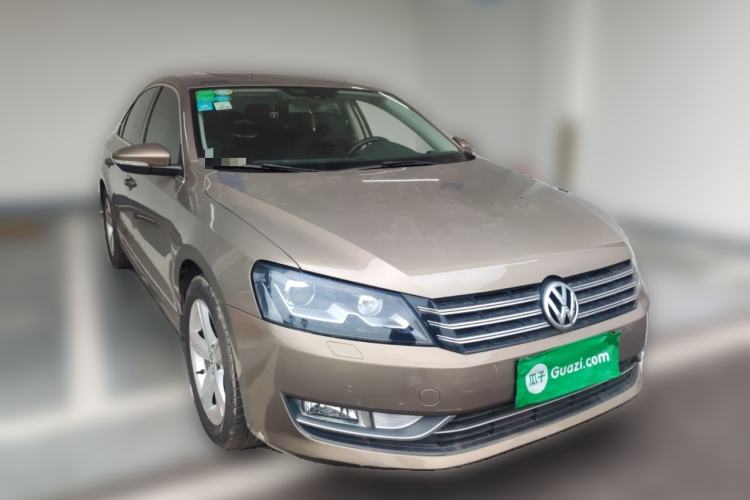Used Volkswagen Passat 2014 2.0 TSI DSG Prestige Edition Front Right 45 Deg