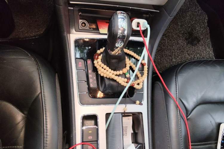 Used Volkswagen Passat 2014 1.8TSI DSG Prestige Edition Gear Lever