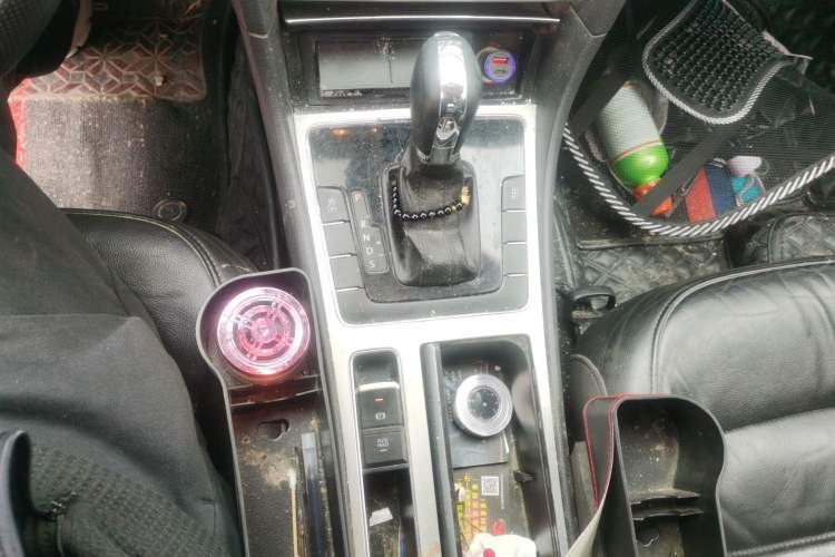 Used Volkswagen Passat 2014 1.4TSI DSG Prestige Edition Gear Lever