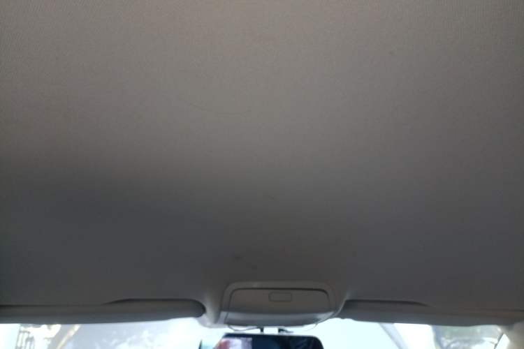 Used Volkswagen Passat 2014 1.4TSI Manual Luxury Edition Headliner