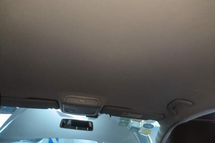 Used Volkswagen Passat 2014 1.4TSI Manual Luxury Edition Headliner