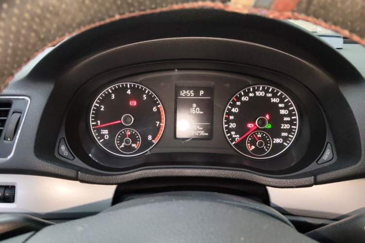 Used Volkswagen Passat 2014 1.8TSI DSG Prestige Edition Instrument Cluster