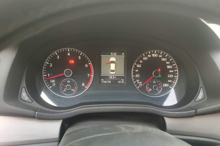 Used Volkswagen Passat 2014 1.8TSI DSG Prestige Edition Instrument Cluster
