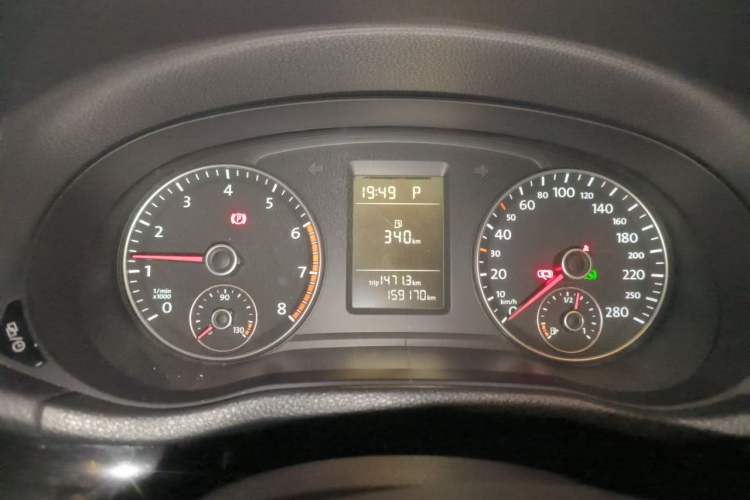 Used Volkswagen Passat 2014 1.8TSI DSG Prestige Edition Instrument Cluster