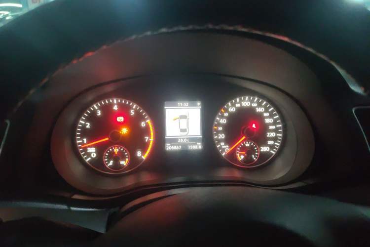 Used Volkswagen Passat 2014 1.8TSI DSG Prestige Edition Instrument Cluster