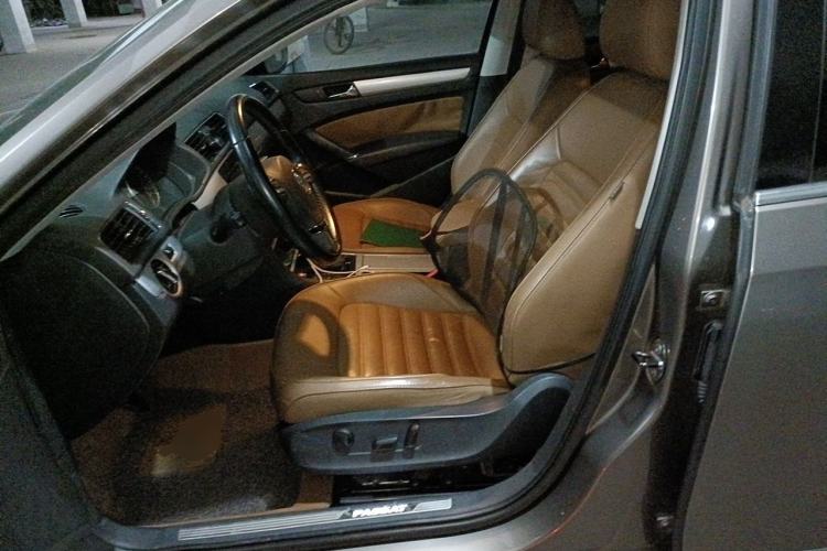 Used Volkswagen Passat 2014 1.8TSI DSG Prestige Edition Left Front Seat