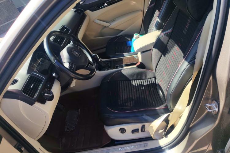 Used Volkswagen Passat 2014 1.8TSI DSG Prestige Edition Left Front Seat