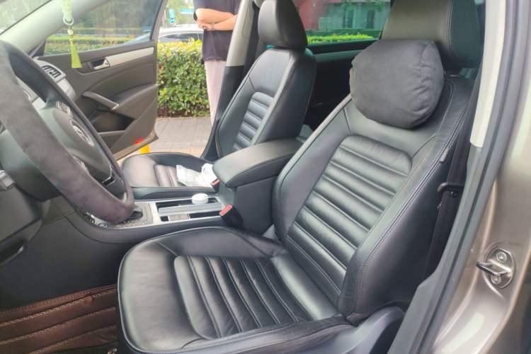 Used Volkswagen Passat 2014 1.8TSI DSG Prestige Edition Left Front Seat