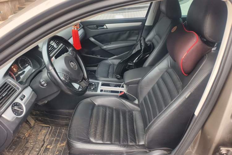 Used Volkswagen Passat 2014 1.8TSI DSG Prestige Edition Left Front Seat