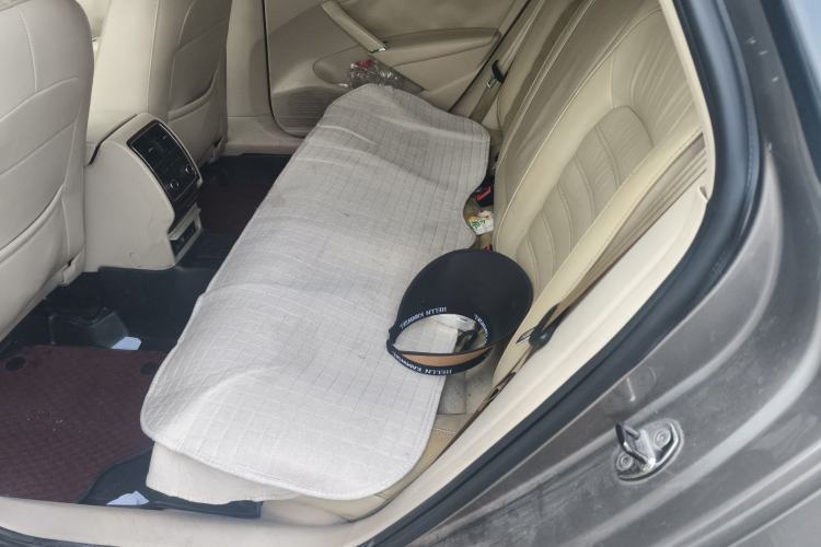 Used Volkswagen Passat 2014 1.8TSI DSG Prestige Edition Left Rear Seat