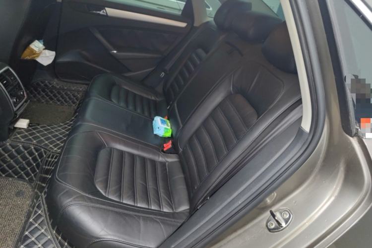 Used Volkswagen Passat 2014 1.8TSI DSG Prestige Edition Left Rear Seat
