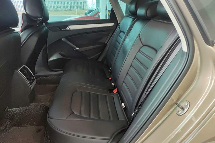 Used Volkswagen Passat 2014 2.0 TSI DSG Prestige Edition Left Rear Seat