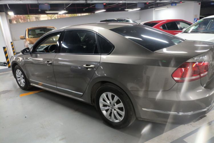 Used Volkswagen Passat 2014 1.4TSI Manual Luxury Edition Left Side