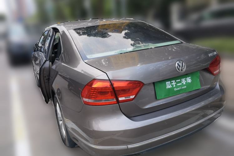 Used Volkswagen Passat 2014 1.8TSI DSG Luxury Edition Rear Left 45 Deg
