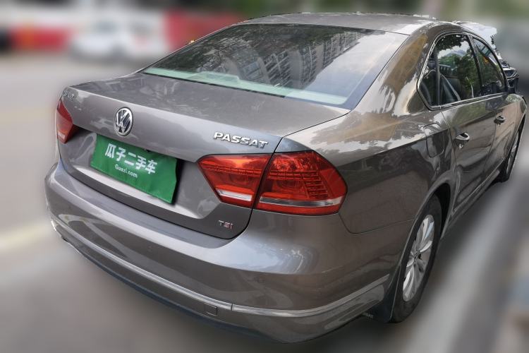 Used Volkswagen Passat 2014 1.8TSI DSG Luxury Edition Rear Right 45 Deg