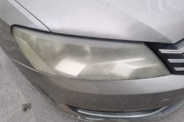 Used Volkswagen Passat 2014 1.4TSI DSG Prestige Edition Right Front Headlight